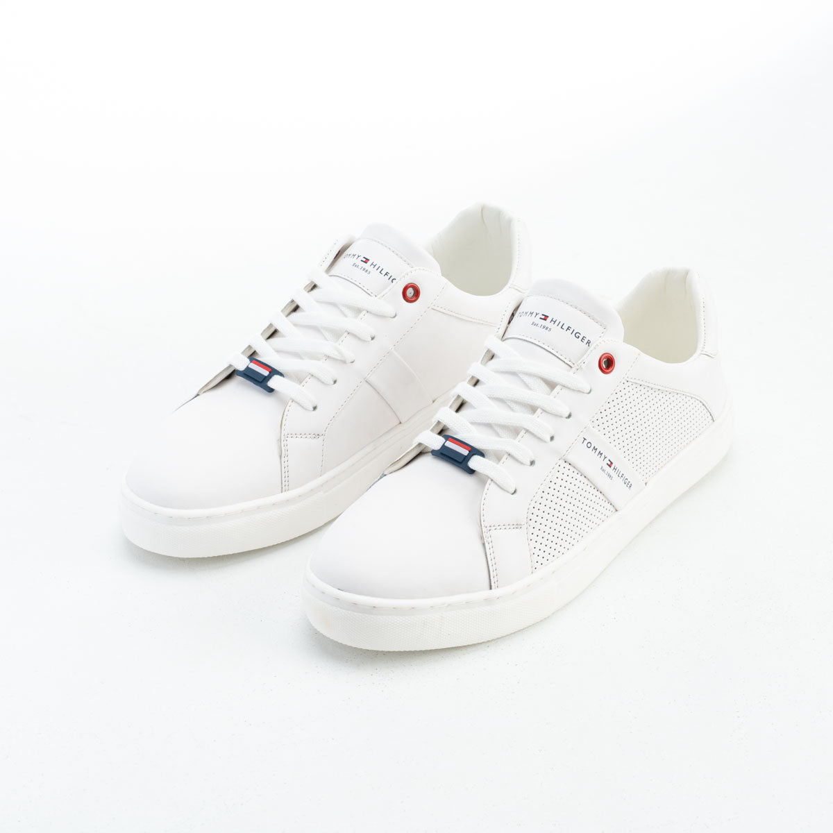Tommy Sneakers V25