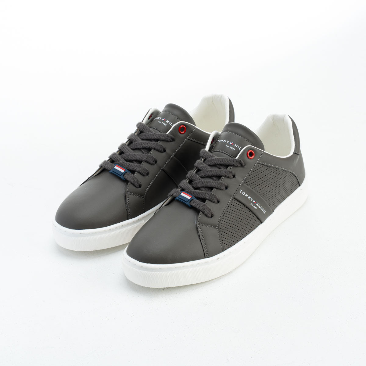Tommy Sneakers V25